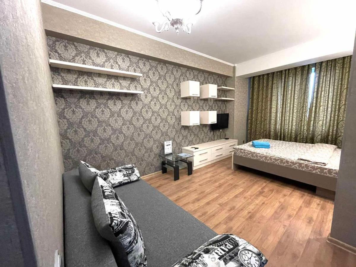 Homeservice Apartments On Stefan Cel Mare Boulevard Chisinau Bagian luar foto